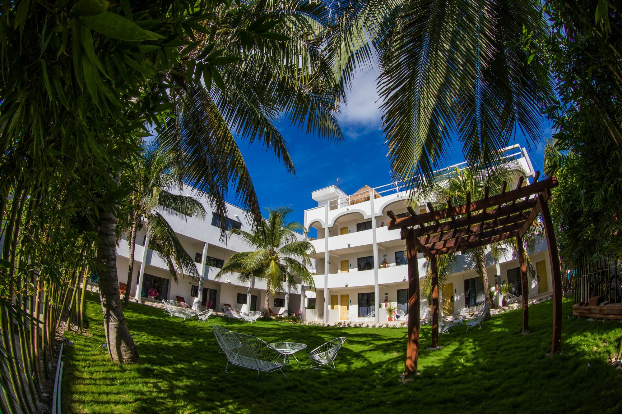 Hotel Ojo De Agua Puerto Morelos Exterior photo
